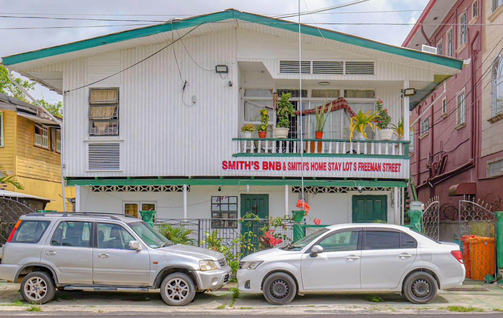 Smith'S Homestay Georgetown Exterior foto